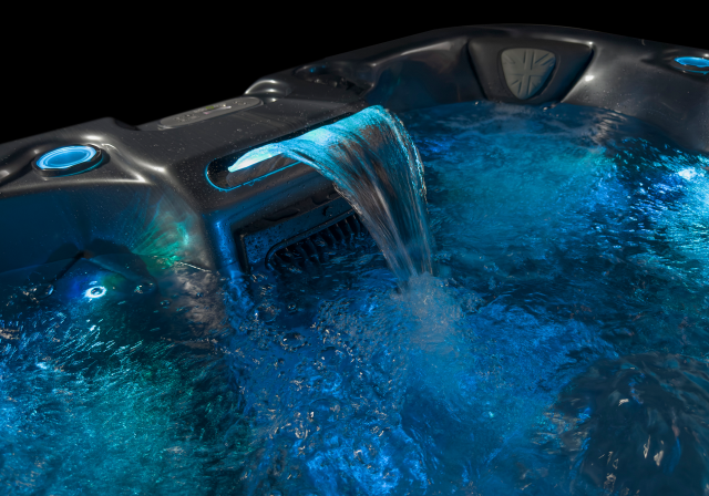 Grayling™ 4-5 Person Hot Tub - Image 3